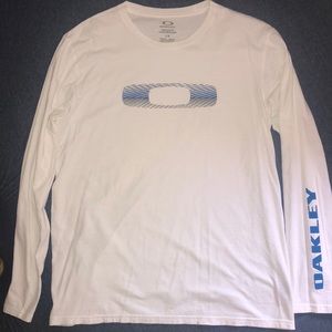 Player Long Sleeve Graphic Shirt